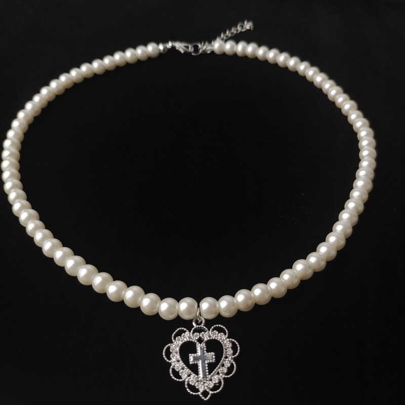 Gargantilla Vintage de perlas para mujer, colgante en forma de corazón hueco, joyería