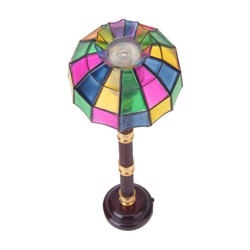 1/12 lampada da terra a LED in miniatura per casa delle bambole con interruttore a batteria luce colorata