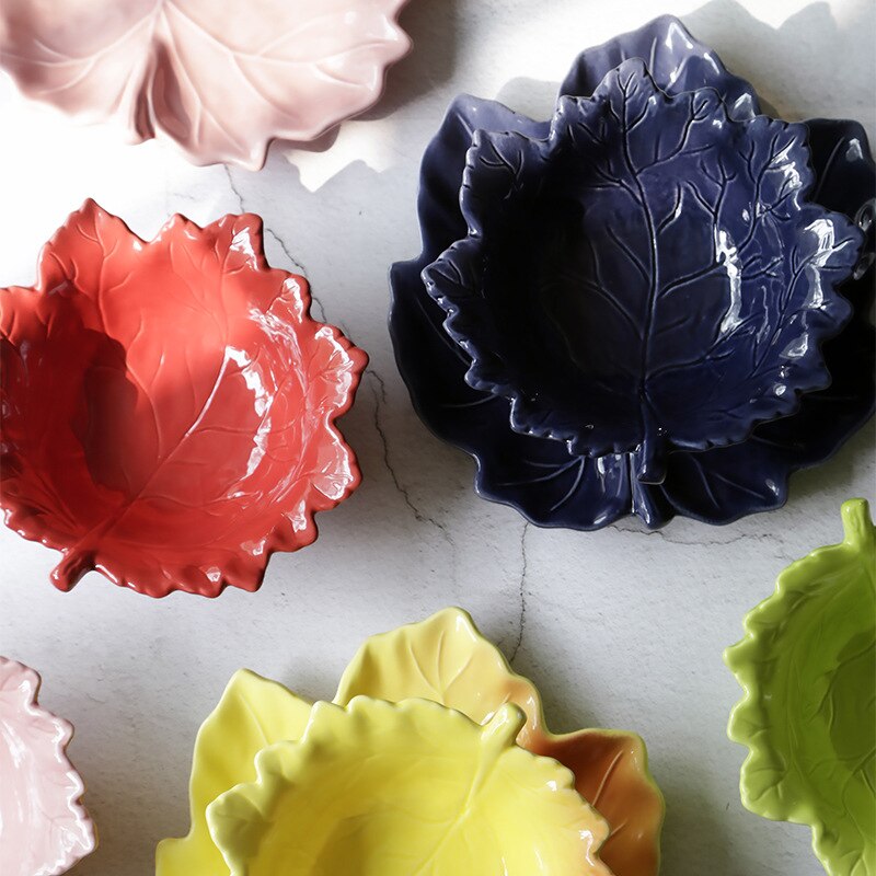 Maple Leaf Vorm Keramische Plaat Roze Magnetron Beschikbaar Serveerschaal Thuis Creatieve Persoonlijkheid Servies