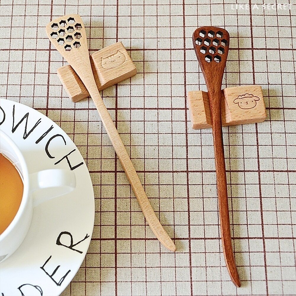 1Pc Wood Honey Dipper Sever Mixing Stick Spoon Honeycomb Heart Pattern Wood Honey Spoon