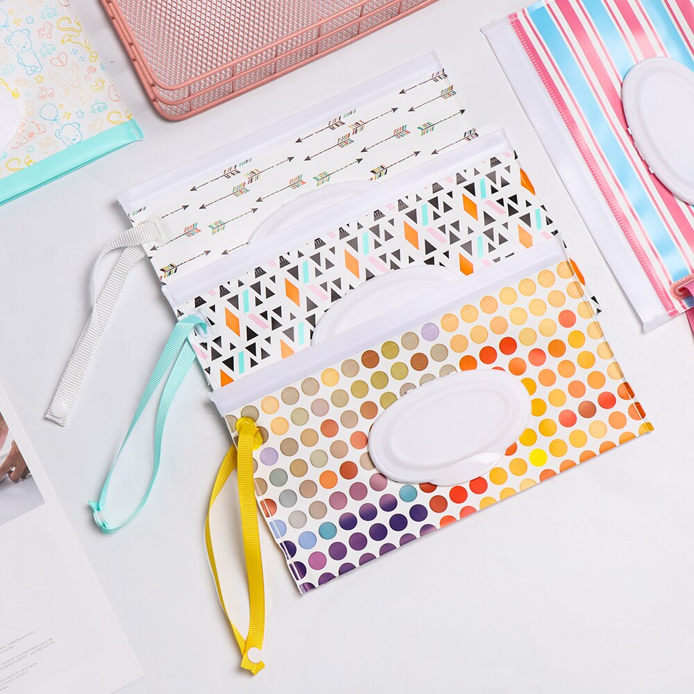 Outdoor Wipes Carrying Case Clutch and Clean Wet Wipes Bag for Stroller Cosmetic Pouch with Easy-Carry Snap-Strap