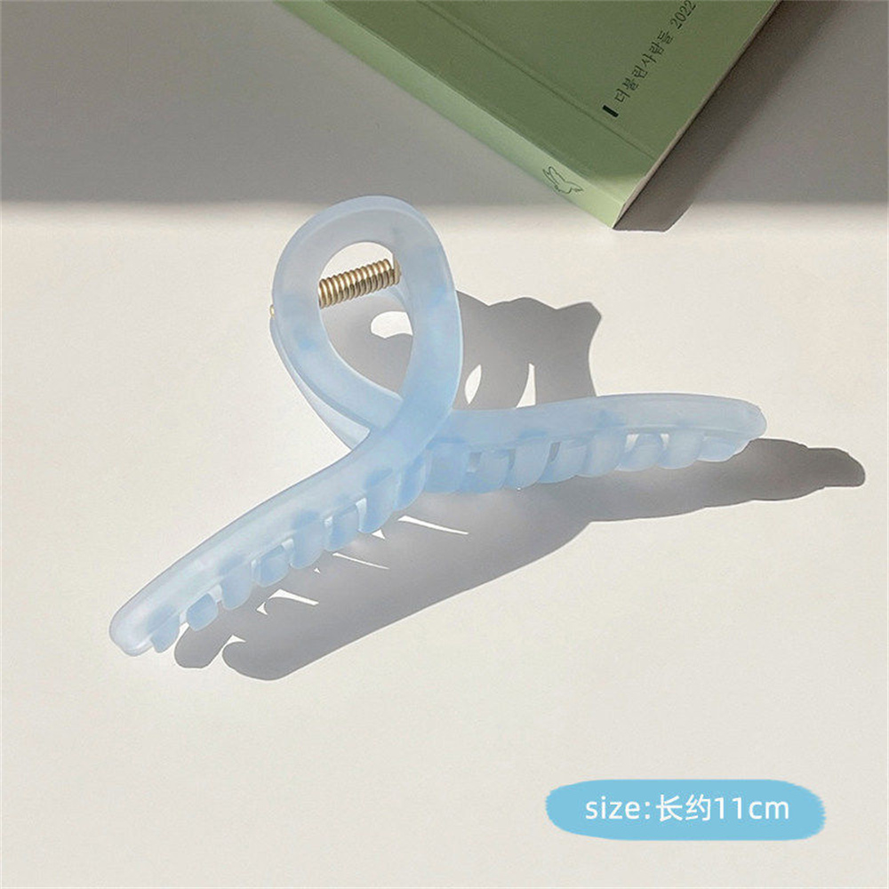 Large Jelly Acrylic Hair Claw Geometric Crab Hair Clips For Women Large Size Hairpin Shark Clips Summer Headwear: Silver