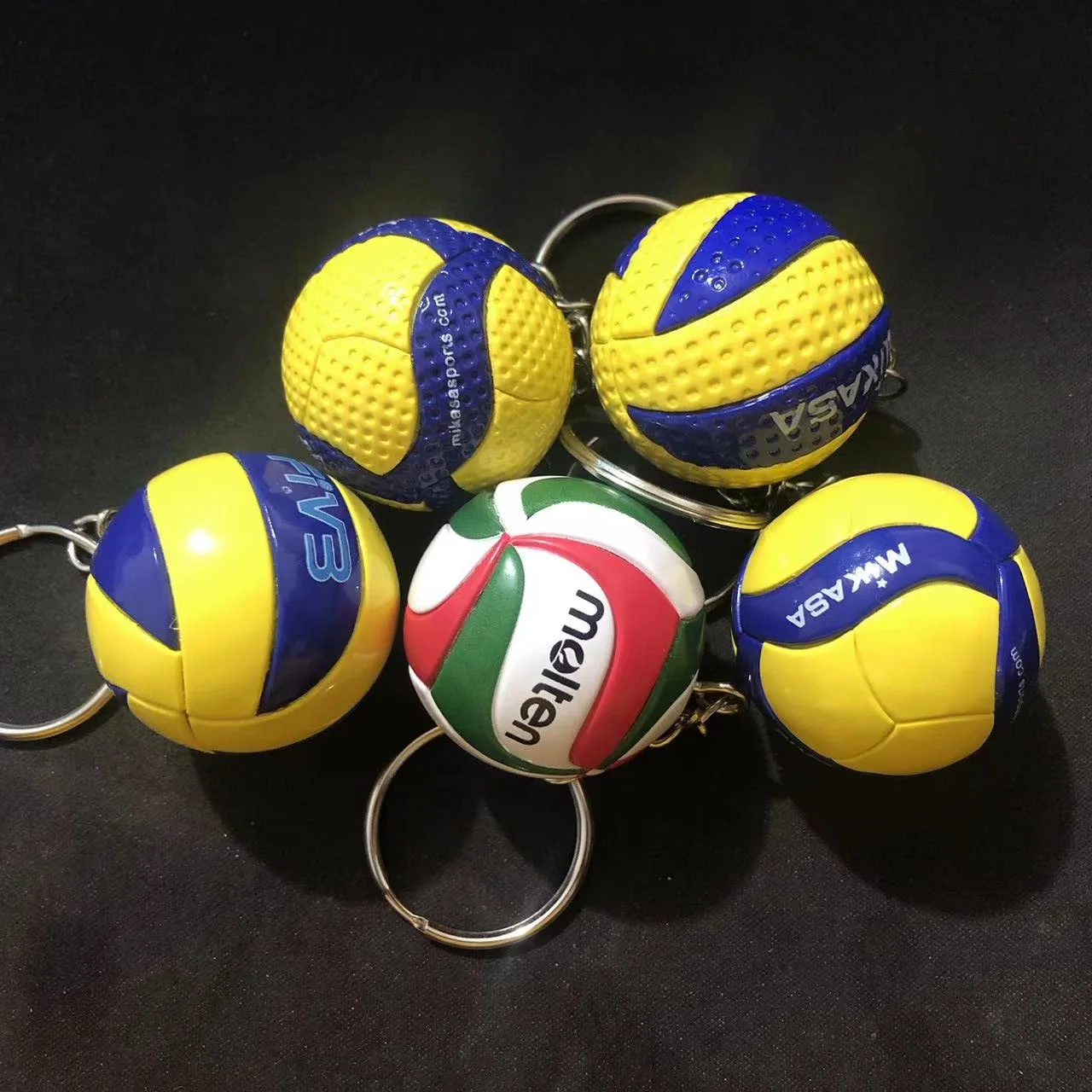 Llavero de voleibol, hardware de 3,8 CM, colgante de PVC, premio de competición, de empresa, colgante de voleibol personalizado