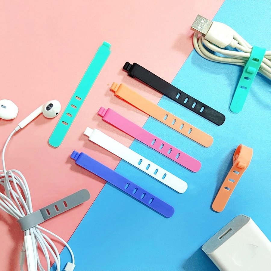 Cable Winder Cord Clip USB Wire Strap Ties 4 Holes Silicone Tie Earphone Cable Protectors Wire Wrapped Cord Line Cable Organizer