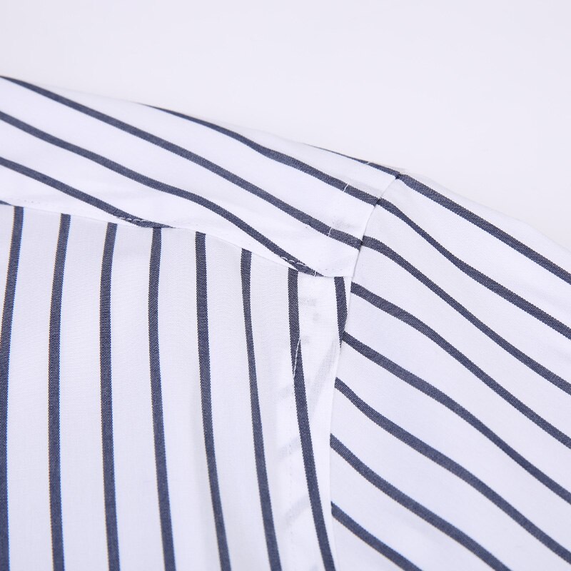 Chemise à manches longues pour homme à rayures verticales, tissu facile d'entretien - infroissable, chemises boutonnées décontractées et élégantes en coton