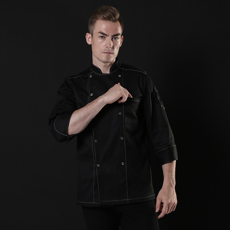 Qiu dong outfit dineren restaurant eetkamer naar keuken keukengereedschap na het koken in de lente en herfst outfit