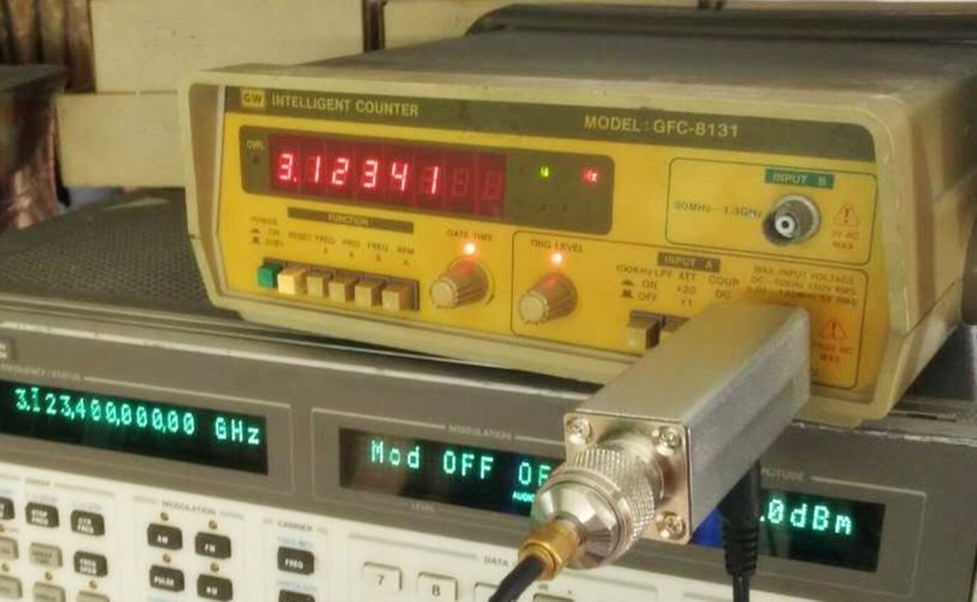 Frequency Counter Prescaler Meter 4.5G Microwave Divider 1000 DC12V 0.15A