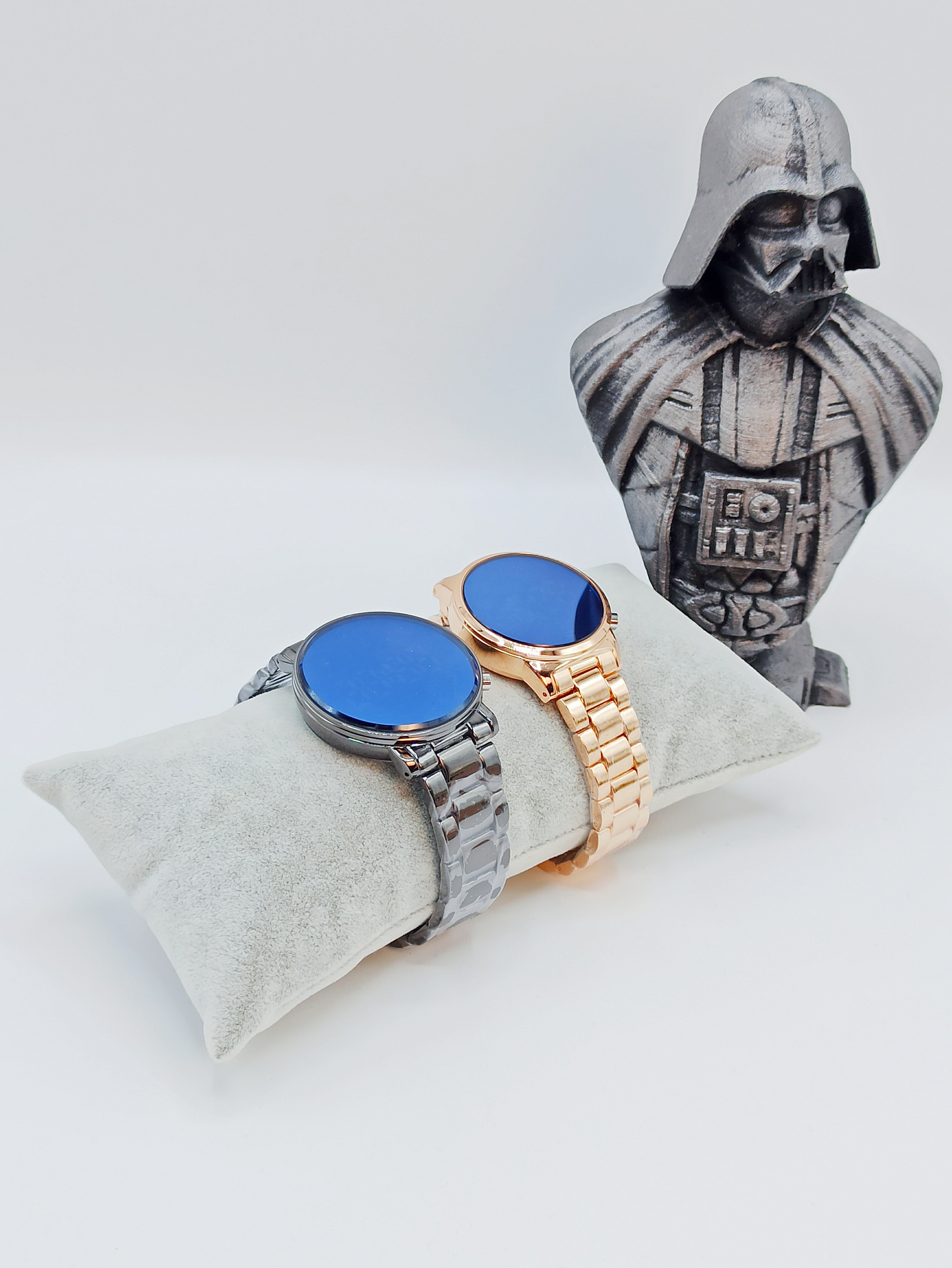 Led Digital Couple Wrist Watch Team Watch Lover with Digital Gold Stylish Watches Special Series Watches for Couples