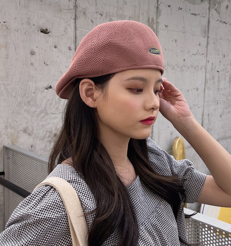 Sombrero de boina para mujer, sombrilla malla hacia adelante, versión coreana de sombrero de paja salvaje antidesgaste, gorra pequeña de cara retro: Rosa