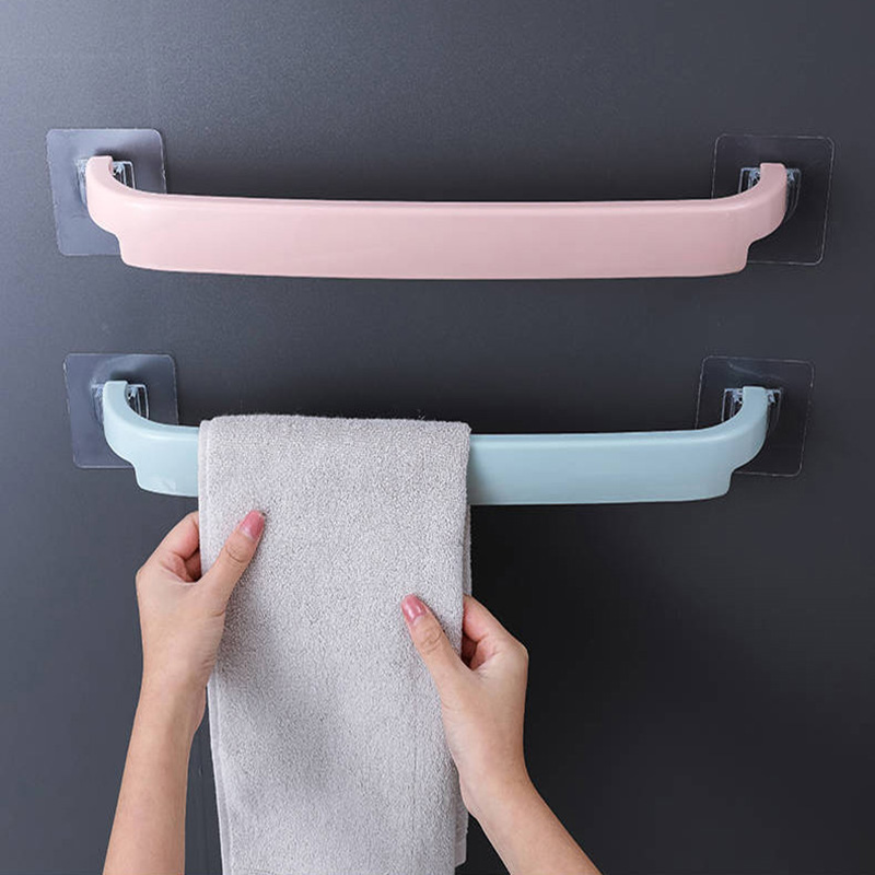 Nyttig plastikvæg til badeværelseshåndklædeholder, stativ, bøjler af klæbende type, toiletpapir, papirbøjler, badeværelsesartikler til brug