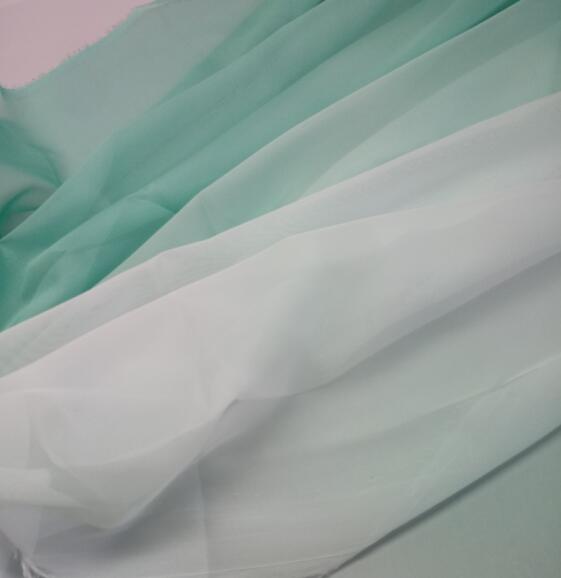 Ombre chiffong tyg tunn mjuk färgad dans klänning andas flytande diy klänning tyg: Blå grön