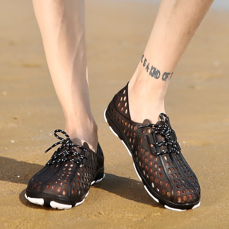 Männer Strand Sandalen Sommer Atmungsaktive Gelee Hausschuhe lässig Komfortable Gummi Strand Männer Sandalen draussen Dicke Sohle Schuhe