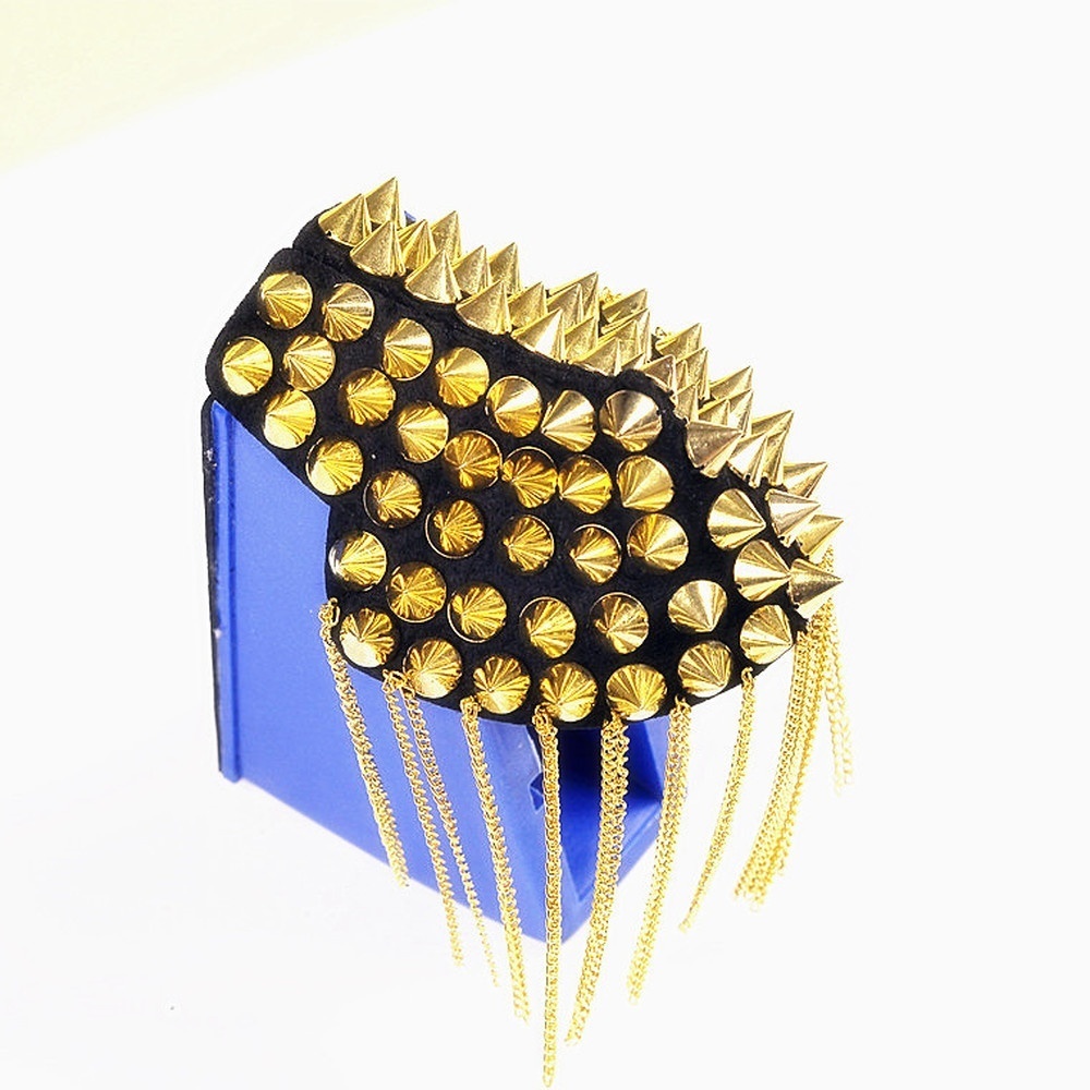 1 Paar Klinknagel Epaulette Broche Punk Stijl Schouder Bling Pak Decoratie Kleding Accessoires voor Mannen Vrouwen