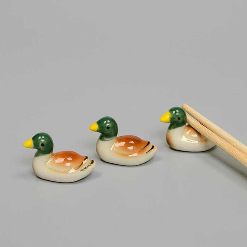3 Stks/set Japanse Stijl Keramische Eetstokje Houder Mandarijn Eend Spelen In Het Water Mini Leuke Eend Servies Eetstokje Plank