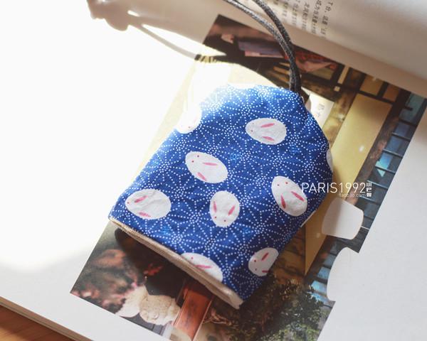 Handgemaakte vrouwen canvas trekkoord Sleutelhouder autosleutel protector Meisje Leuke key case Auto Sleutelhouder: Blue round rabbit