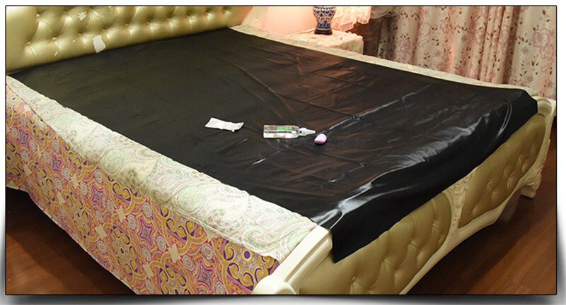 Waterproof Adult Bed Sheets s-e-x PVC Mattress Cover Allergy Relief Bed Bug Hypoallergenic Size 220X150cm Bed mat