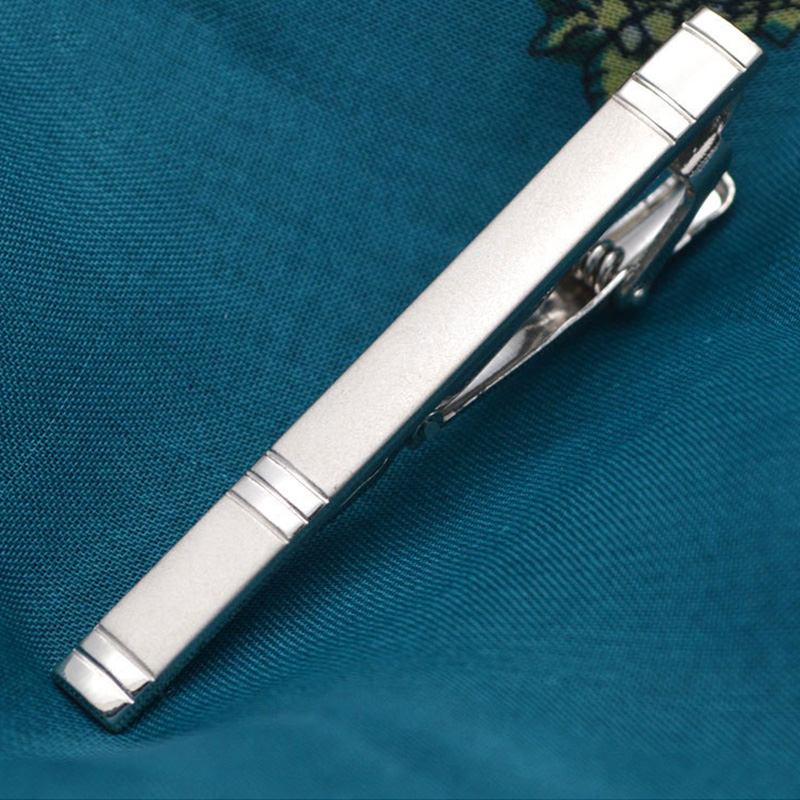 Pince à cravate en métal argenté pour hommes, épingle à cravate en cristal pour hommes, accessoires de mariage: Z05-Silver