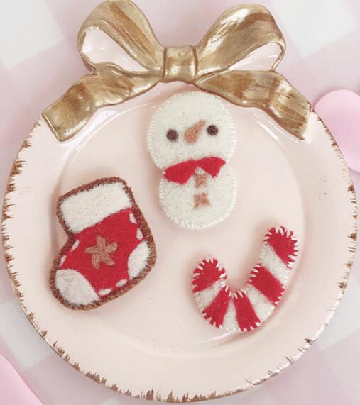 Kit de biscuits pour l'arbre de noël | Laine à aiguilles, feutre aiguille, broche de feutrage, artisanat brodé à la main, bricolage: Snowman socks
