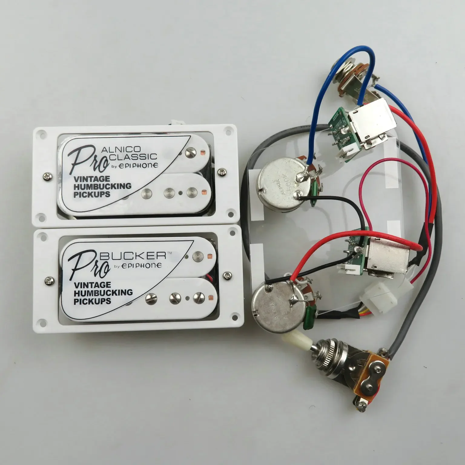 Humbucker Alnico Classic 57 y PRO Bucker pastillas de guitarra arnés de cableado push pull: Borgoña