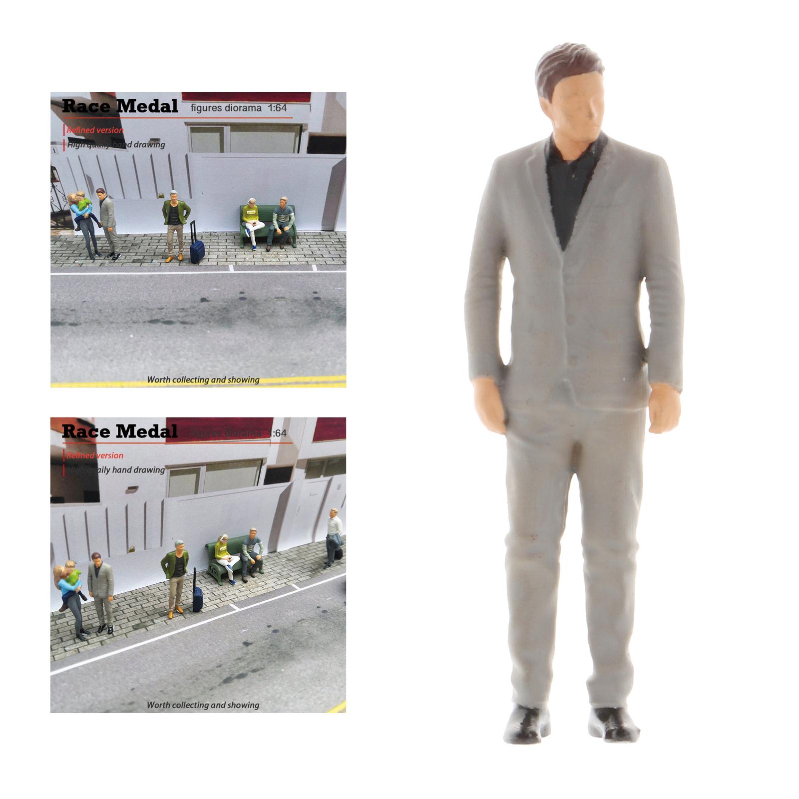 RM 1:64 Resin Model Tiny People Figure Business Trip Dolls Character Miniature Dioramas Street Layouts Diorama Gauge S