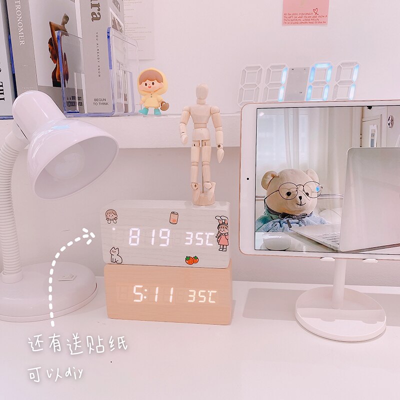 Led Houten Digitale Klok Intelligente Datum Temperatuur Elektronische Bureau Slaapkamer Alarm Usb Digitale Klok Horloge Thuis Klok DB60SZ