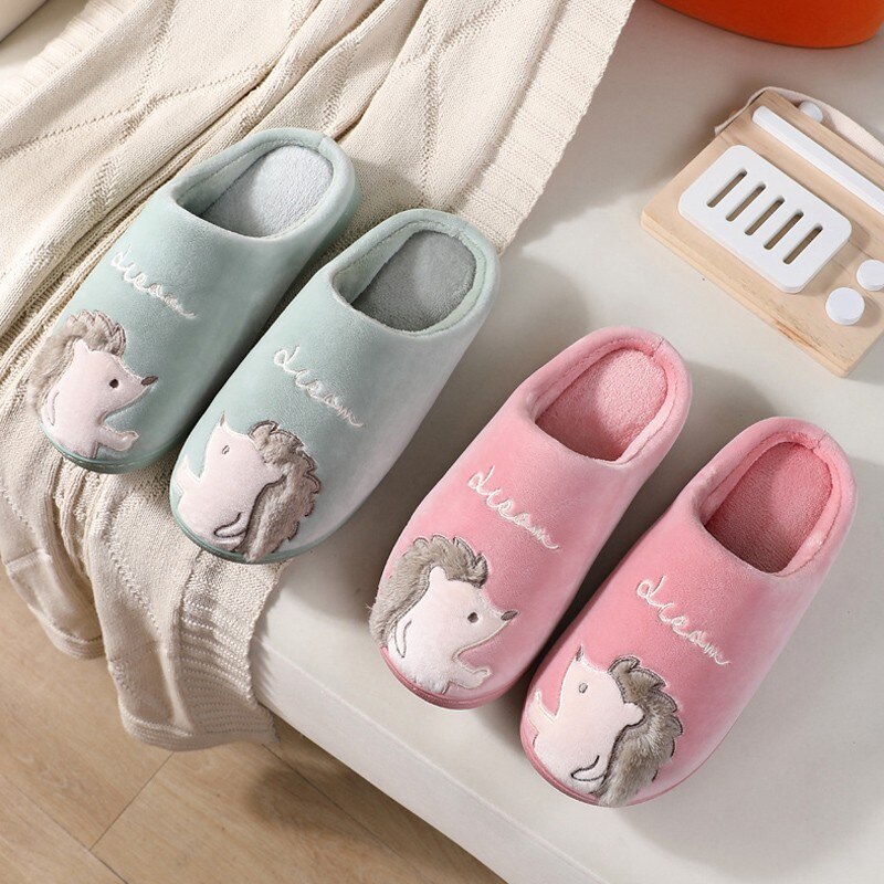 Pantoufle chaussure femme maison hiver Pantoufles de maison à enfiler pour femme et homme, mignon, motif hérisson, Animal de dessin animé, doux et