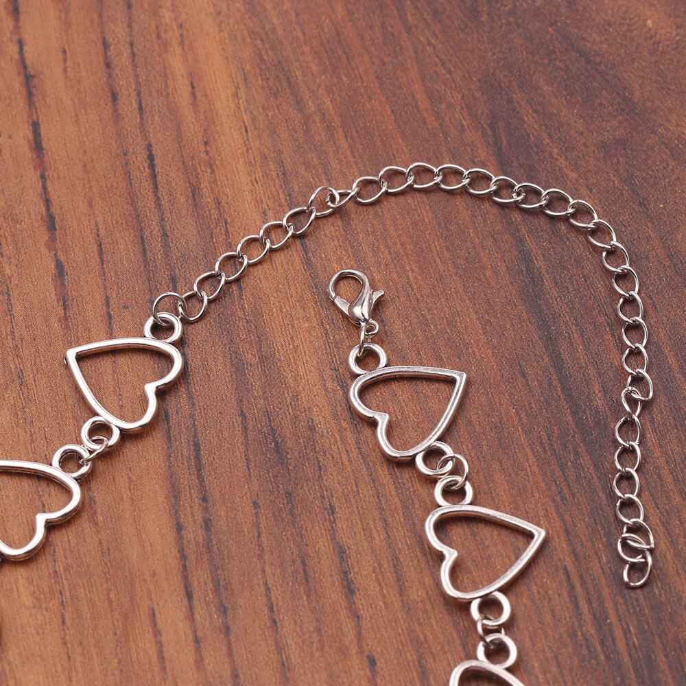 2019 Collane di modo per Le Donne a Forma di Cuore Catena Collana Accessori Creativi Chocker collier Femme Boho Monili di Filo Spinato