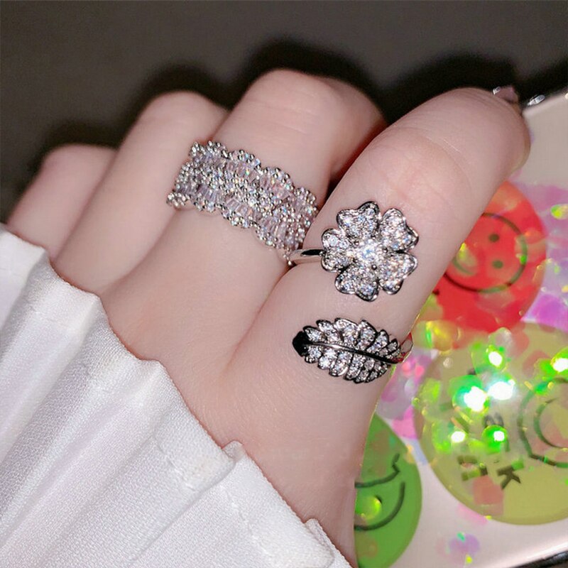 Bling Einzigen Kleeblatt Blume Öffnung Einstellbare Silber Farbe Blatt Mikro Inlay Zirkon Ringe für Frauen Weibliche Hochzeit Finger