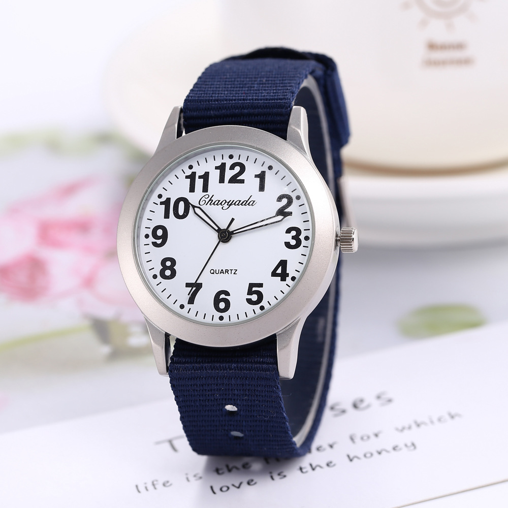 Sød nylon rem ur fødselsdag jul piger drenge armbåndsur børn & #39 dages børn: Hvid n blå rem