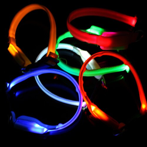 Kleine Schaal Veiligheid LED Light-up Huisdier Halsband Nylon Knippert Leash Glow voor Honden 18- 28cm