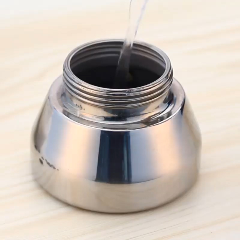 Cafetera Moka Olla Espresso Cafetera Herramienta de café Cafetera para hacer café гейзерная кофеварка 300ml / 450ml / 600ml cafetera italiana ollas de acero inoxidable cafetera expreso máquinas de café ✈