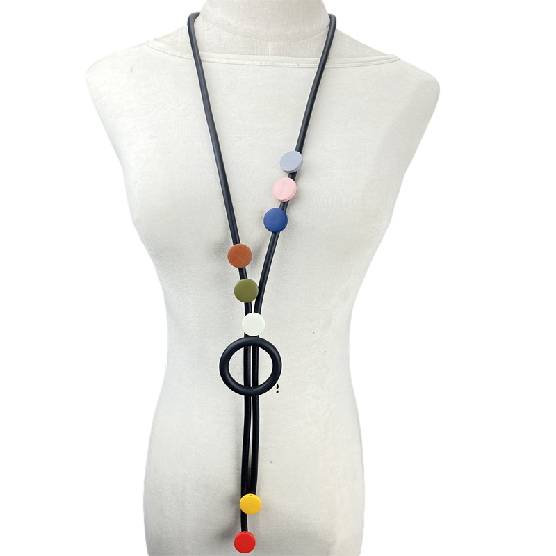 Damesmode Boheemse lange ketting Sieraden Luxe Rubberen sieraden Ketting Kostuum Feestaccessoires Hanger Kettingen: Licht Geel Goud Kleur