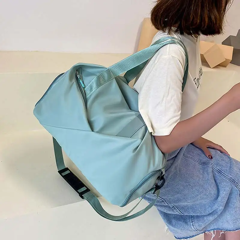 Dame sportsbag reise tørr våt bag håndvesker multifunksjonell svømmeveske skuldersekk helgetrening duffel yoga sko dagstursekk