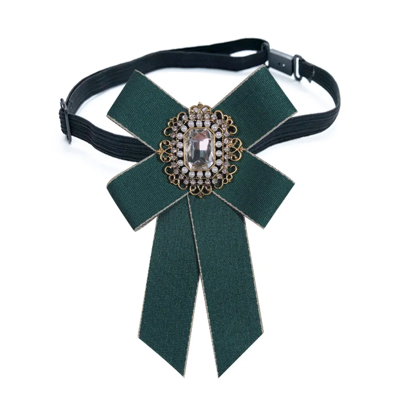 Britse Stijl Stof Strikje Broche Parel Kristal Overhemd Pak Kraag Pinnen Mode Stropdas Broches voor Vrouwen en Mannen Sieraden: Rose Goud Kleur