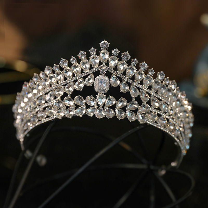 Diadèmes de mariée en cristal de couleur argent, couronne de luxe, strass, diadème de concours, couvre-chef, accessoires pour cheveux de mariage: En laiton Plaqué