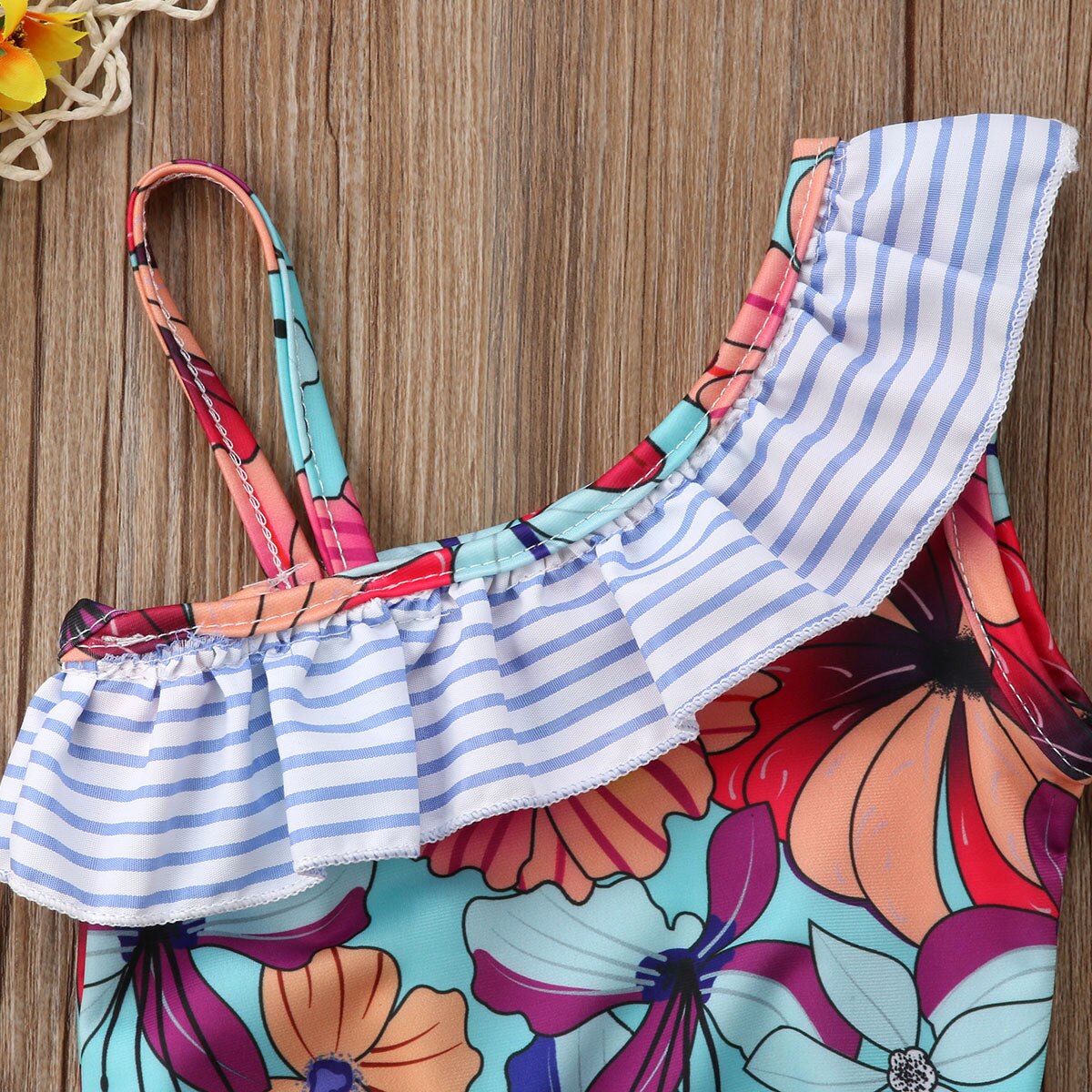 Girl’s Ruffles One Piece Suits Swimsuit Cute Flower Pattern One Shoulder Suspender Swimsuit Beach Suit wear
