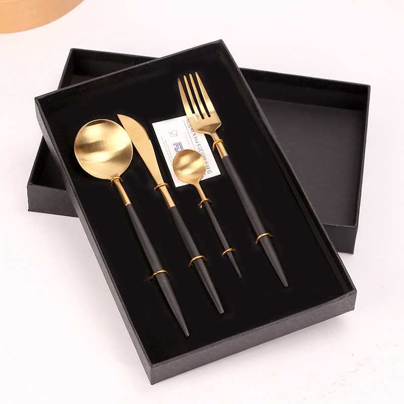 4pcs Serviesje servies 304 Roestvrij 18/10 Staal Bestek Set Steak Mes Vork Eetstokjes Set Koffie Lepel Theelepel Fla: black gold