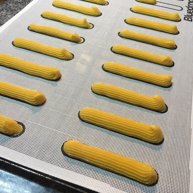 double sides 4.7 and 2.36 inch Silicone baking liners Eclair 20 or 48 Cavity Non-Stick Lady finger Thumb Cake Baking Mat