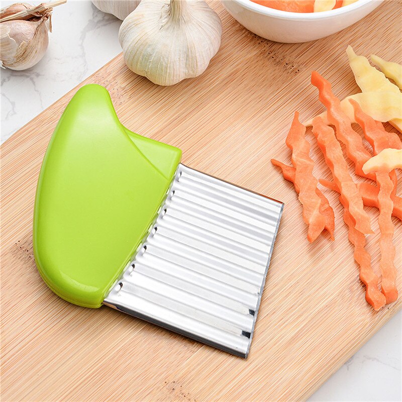 Potato Cutter Chips French Fry Maker Stainless Steel Wavy Knife French Fries Chopper Potato Knife Chopper Crinkle Wavy Slicer
