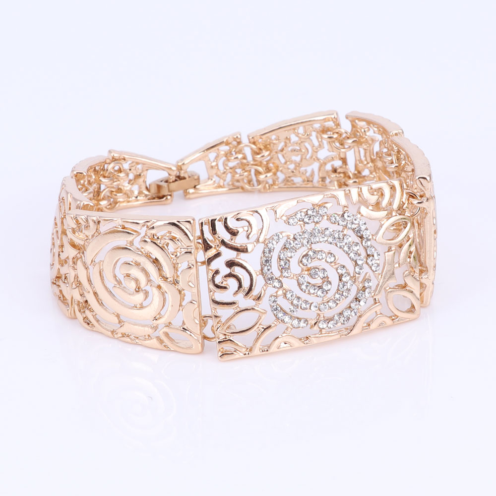 Hochzeit Afrikanischen Schmuck setzt Gold Farbe Carving Blume ErkläSprosse Kristall Halsketten Ohrring Armbinde Ring einstellen