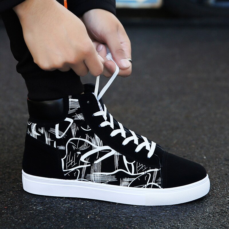 High top Sneakers Men Canvas Shoes Cool Street Shoes Young Male Sneakers Black Blue Red Mens Causal Shoes 64 gh7
