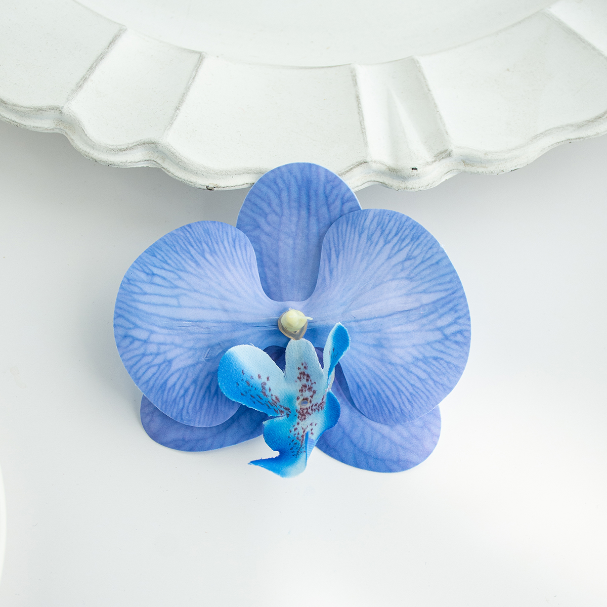 Flores artificiales de orquídeas y mariposas tailandesas, artículos más vendidos, accesorios nupciales para boda y Navidad, tocados y pinzas para el cabello, Diy