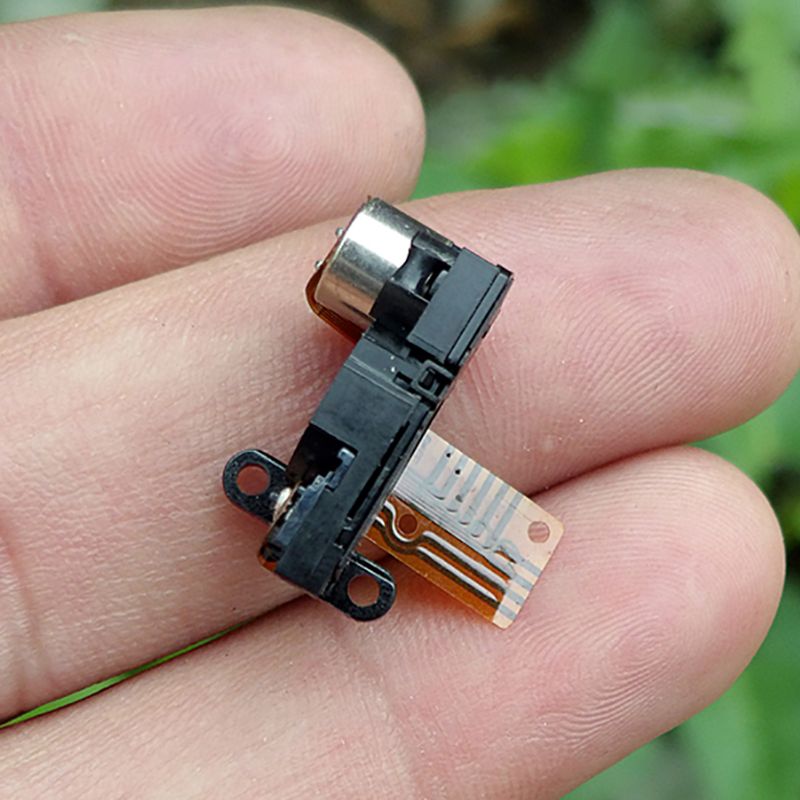 Micro Solenoid Electromagnet for Miniature Digital Camera Shutter DC 5V Rotating Electromagnet with Positive and Negative Poles