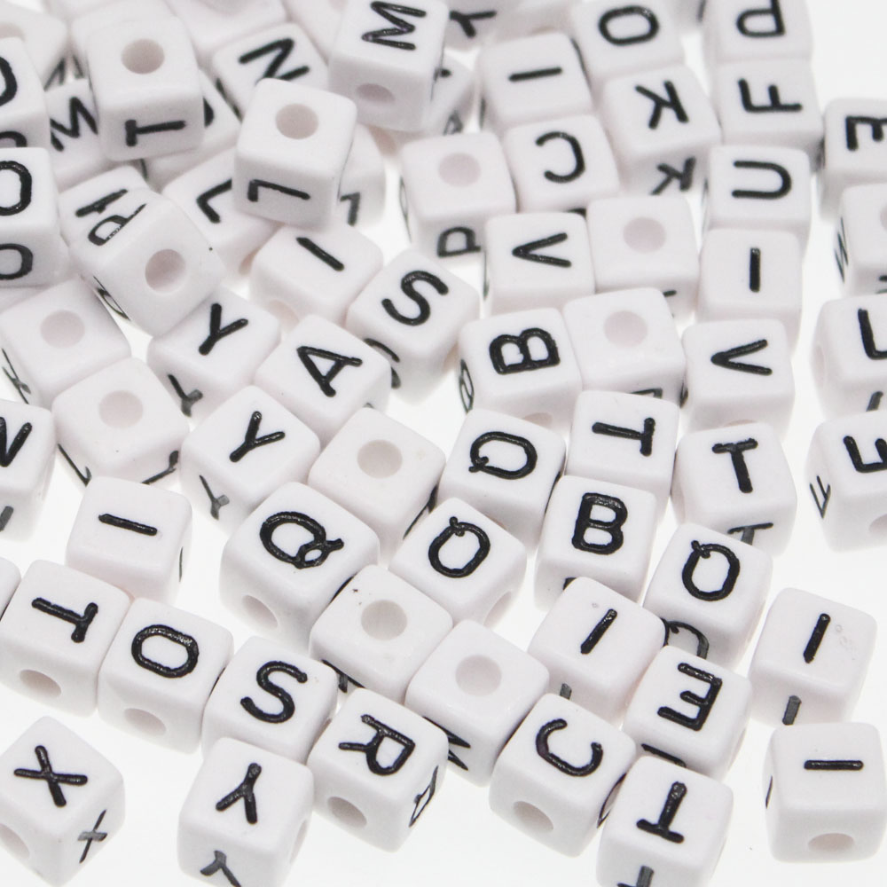 CHONGAI 550 Uds cubo acrílico cuentas con letras un solo alfabeto A-Z pulsera cuadrada blanca fabricación de joyas cuentas 10*10mm