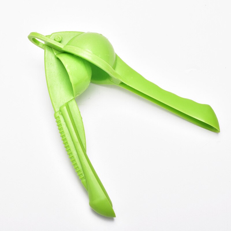Manual lemon fruit juicer machine orange squeezer kitchen tools hand squeezer vitamer blender portable mini juice maker machine: green