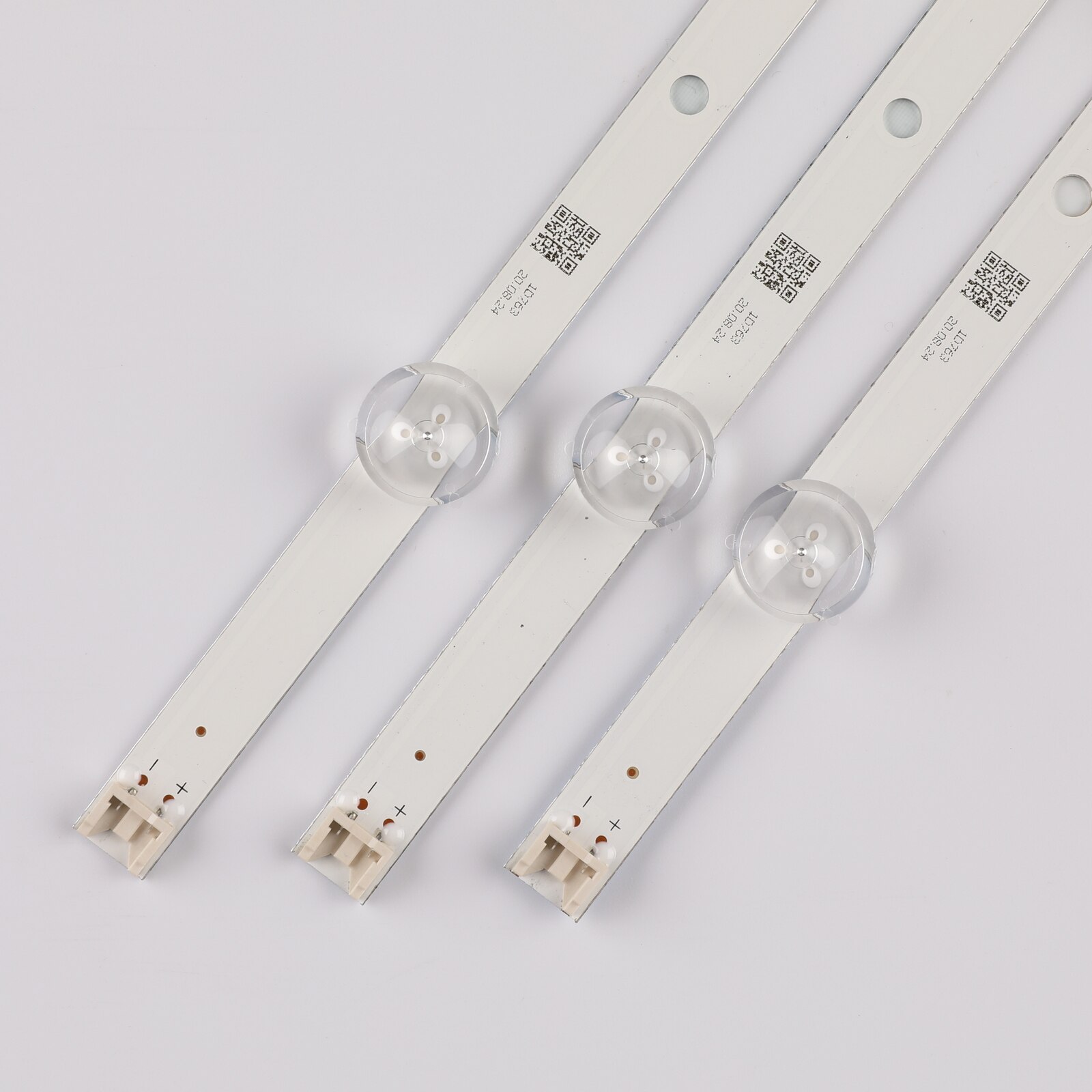 3 stk (2* a *6 lysdioder ,1* b *7 lysdioder) led baggrundsbelysning til  tv 32 ln 540 32 ln 550fd lg innotek pola 2.0 32 " a/b type pola 2.0