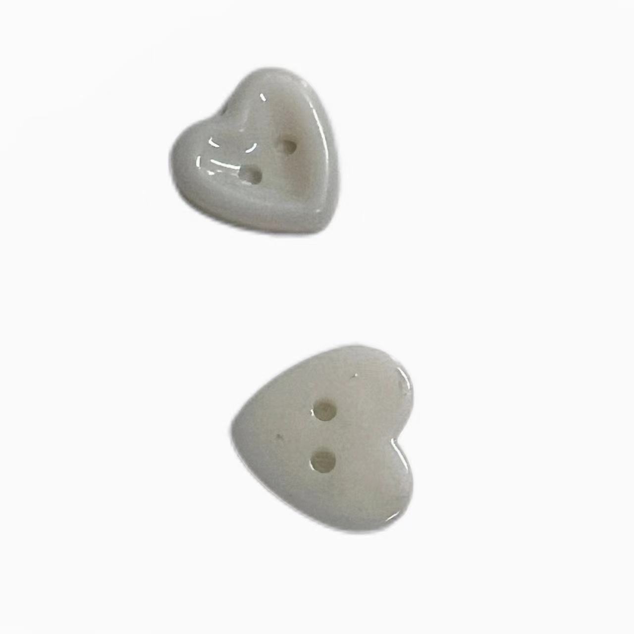 Botones de plástico en forma de corazón de colores macarrón de 15mm para camisas de niños, suéteres, botones de decoración, botón cosido a mano DIY, 10 unids/lote