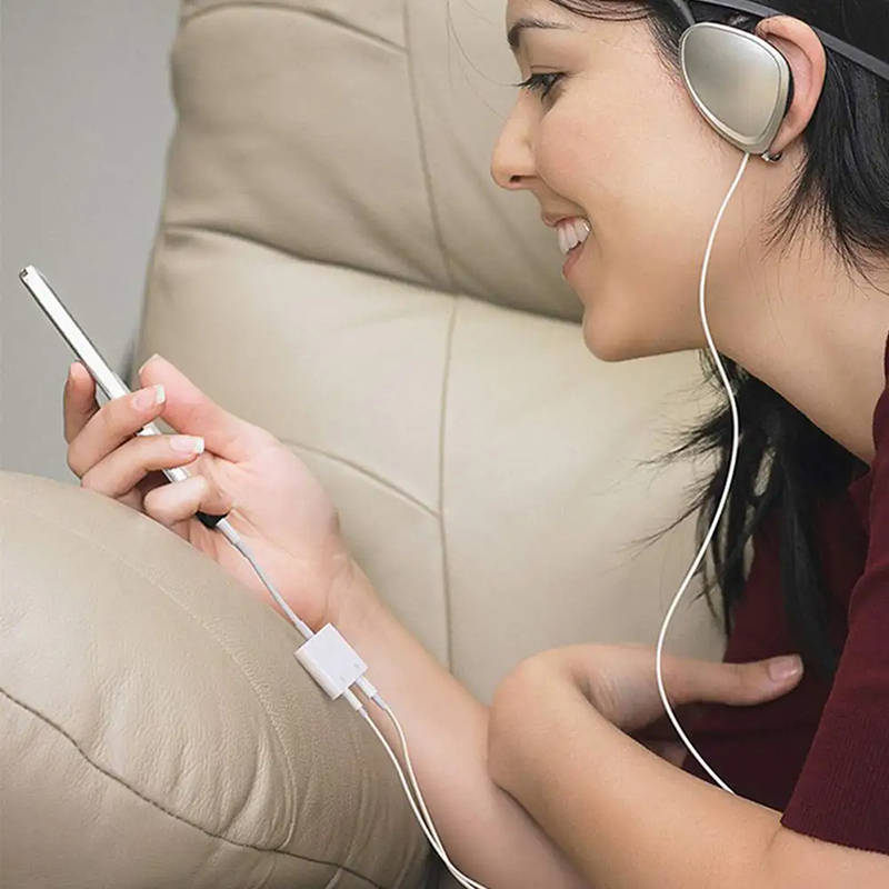 2 w 1 błyskawica na gniazdo słuchawkowe 3,5 mm adapter audio dla iPhone 14 13 12 11 Pro Max X XS XR SE 8 Plus konwerter szybkiego ładowania