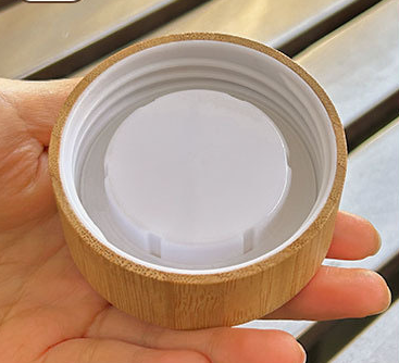 Grote glazen waterfles met tijdsaanduiding op het deksel, geschikt voor water, melk, sap, enz., eenvoudige verjaardagsbeker