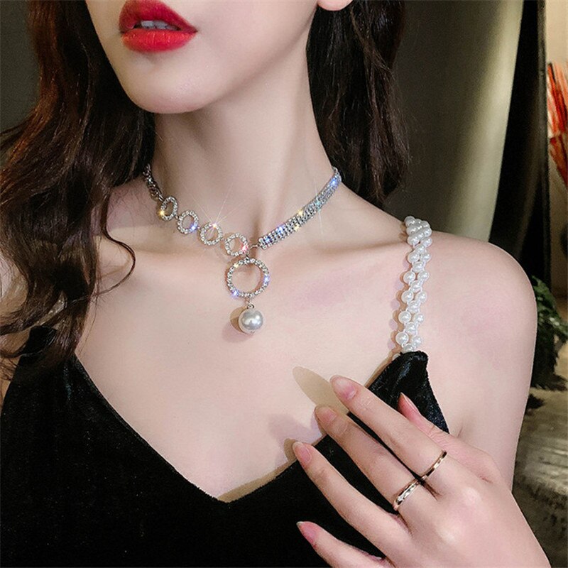 FYUAN Geometric Circle Rhinestone Choker Necklaces for Women Clavicle Chain Pearl Pendant Necklaces Weddings Jewelry Party